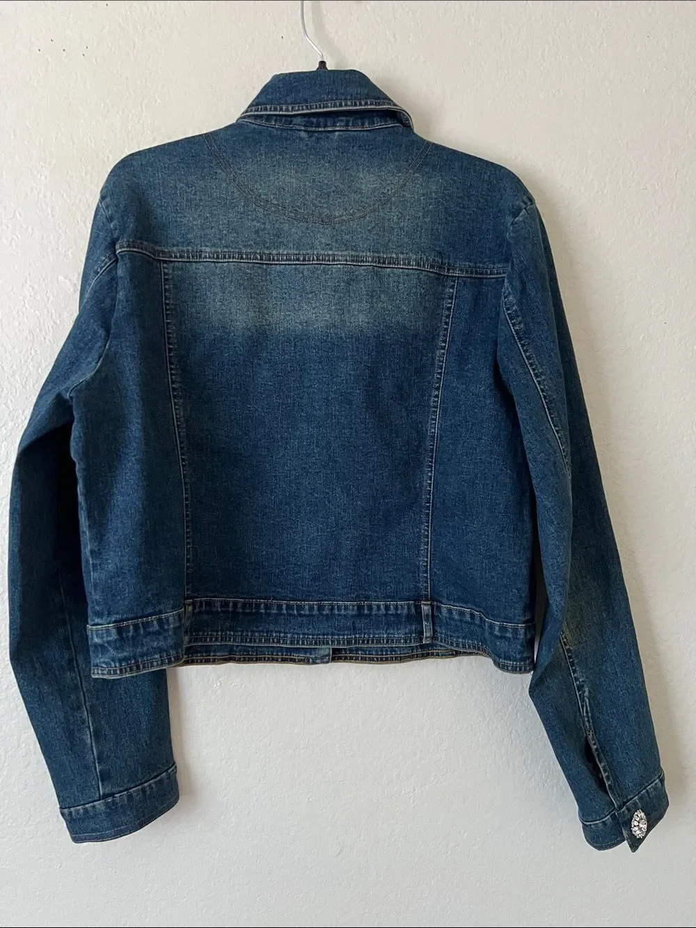 Like New! BERER Rhinestone Flower Button Denim Jacket Animal Print Lining in XL